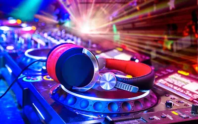 AQUARIUS CLUB & LOUNGE